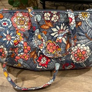 New: Vera Bradley large duffel bag